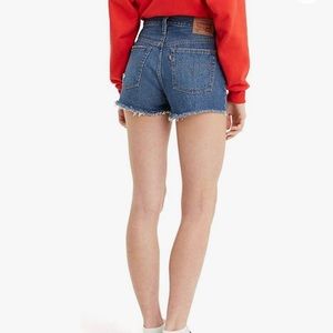 LEVI’s 501 high rise shorts size 28